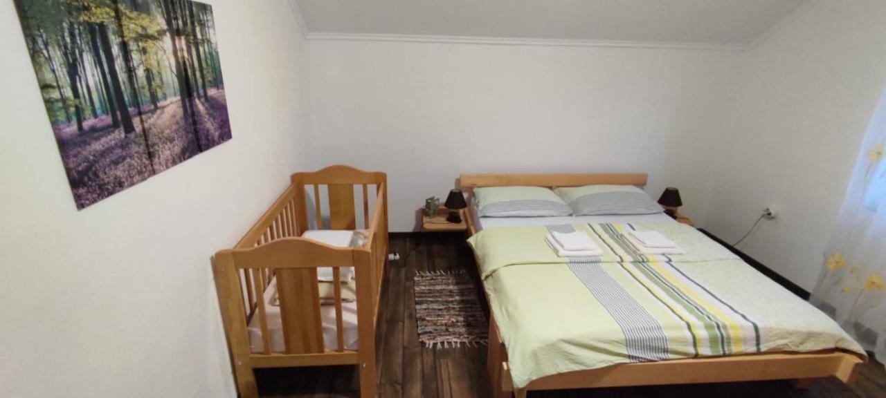Apartment Gradina Korenica Exterior photo